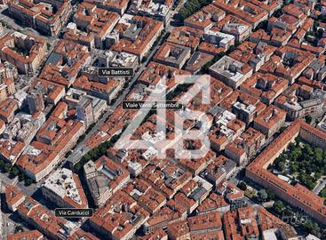 Attività / Licenza di 151 m² con 5 locali a Triest