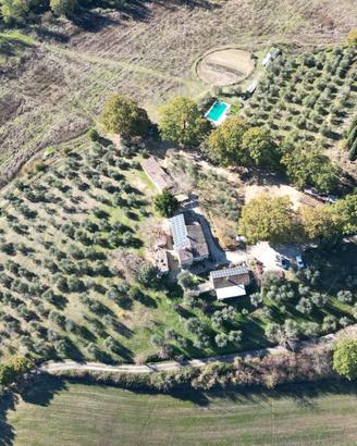Agriturismo Domus Etrusca con piscina e ristorante