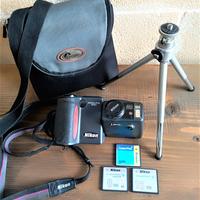 NIKON COOLPIX 990 - Fotocamera Mirrorless digitale