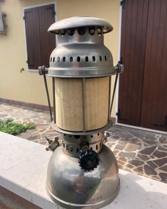 Lampada a petrolio NUOVA
