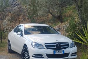 Mercedes classe c 220  coupé 2012 177 CV 
