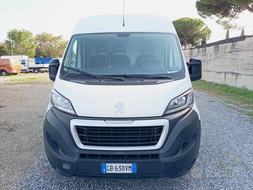 PEUGEOT Boxer 330 2.2 BlueHDi 140 S&S + IVA 22%
