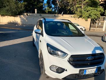 Ford Kuga st line 2.0tdi 12/2019