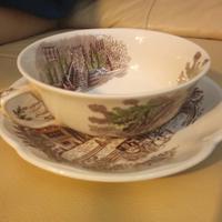 piattino con tazza da thè vintage di Johnson Bros 