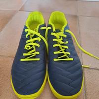 Scarpe da calcio/calcetto taglia 38