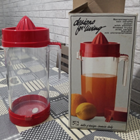 Spremiagrumi con caraffa