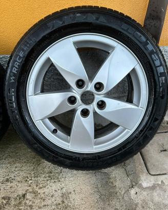 Cerchi renault con gomme invernali