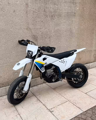 HUSQVARNA FS 450 2025