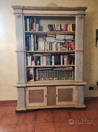 Libreria con Spazio Contenitivo 