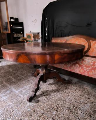 Tavolo rotondo antico '800