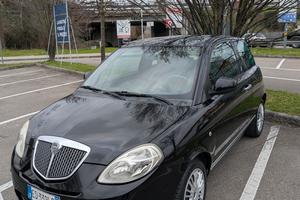 Lancia Ypsilon 2010