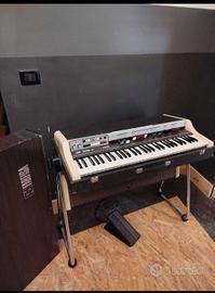 Farfisa organo Vip 205r 