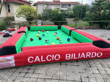 Calciobiliardo gonfiabile 7,8x4,8 gioco snookball