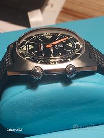 Orologio ICHNOS Corallo Nero N.441/500 Mai usato