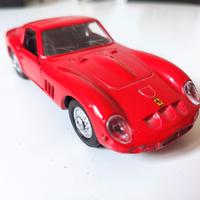 Modellino Ferrari 250 GTO Maisto