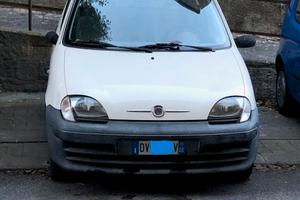 Fiat 600 1.1 Active del 2009