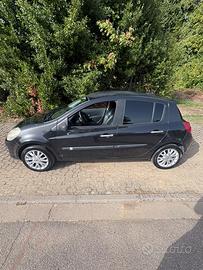 Renault Clio 3 1.2 – 2008, 208.000 km