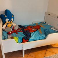 Letto allungabile Ikea e materasso
