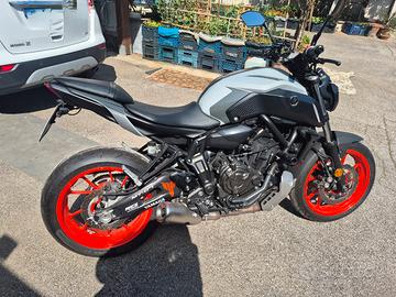 Yamaha MT-07 