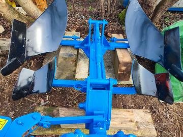 Aratro monovomere  voltaorecchio