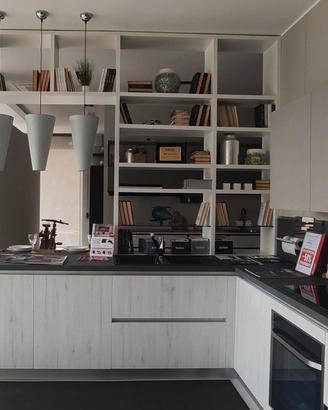 Nuova cucina SCAVOLINI Liberamente penisola snack