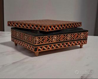 Portagioie/portaoggetti  legno fatta a mano 