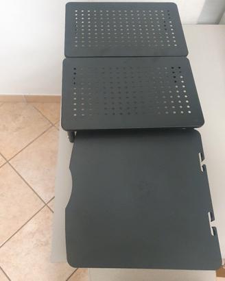 Tre supporti per monitor pc