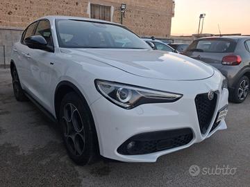 Alfa Romeo Stelvio 2.2 Turbodiesel 190 CV AT8 RWD 