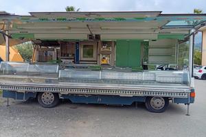 Iveco minonzio g64 polleria panineria friggitoria 