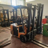 Carrello elevatore elettrico portata 1500kg STILL