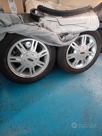 Cerchi + gomme 14" Ford Fiesta anno 2010