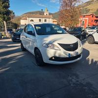 Lancia Ypsilon 1.2 benzina 69 cv - 06/2019 60.000 