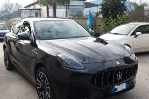 Maserati Grecale MHEV 300 CV AWD GT