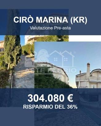 Immobile in asta di 759 m² con più di 5 locali a C