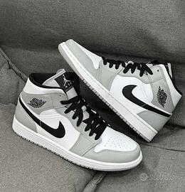 Jordan 1 Mid Light Smoke Grey 42