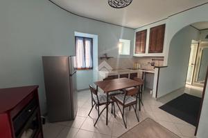 2 LOCALI A ROCCA DI PAPA