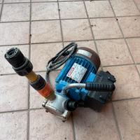 Pompa per acqua e fluidi puliti, speroni