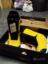 Scarponi burton snowboard