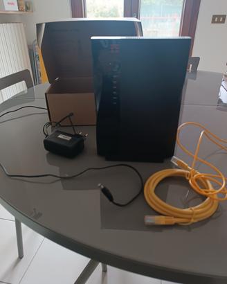 MODEM/ROUTER FIBRA TIM HUB PRO