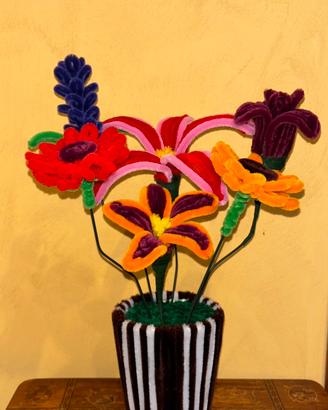 Mazzo di fiori Artigianale in Ciniglia (Handmade)