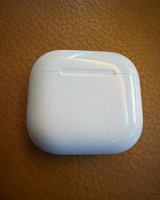 AirPods 4 ANC