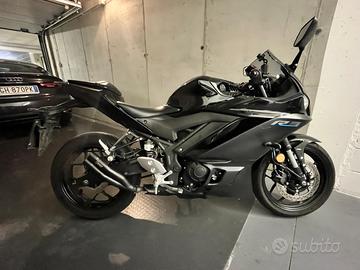 Yamaha R3