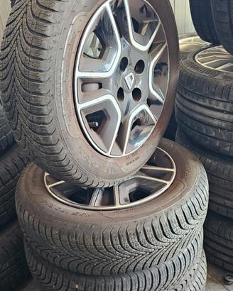 cerchi in lega e gomme dacia spring 165 70 14