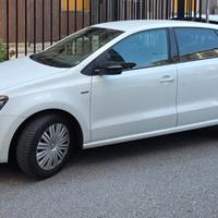 VW Polo 1.2 TSI 90cv FRESH DSG | NEOPATENTATI