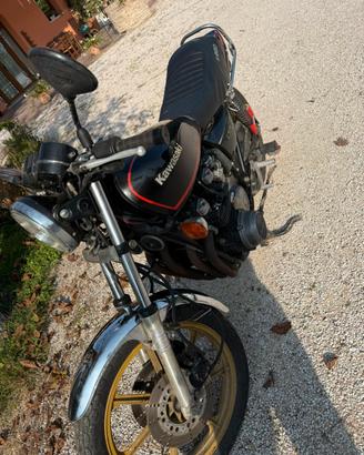 Kawasaki z650 1980 con moto scooter 100 - 125