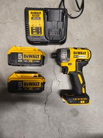 Avvitatore DeWalt  DCF 887