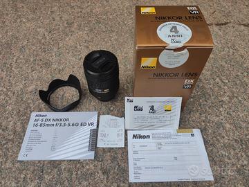 Nikon - Nikkor 16-85