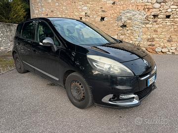 RENAULT Scénic XMod 1.5 dCi 110CV Start&Stop Live