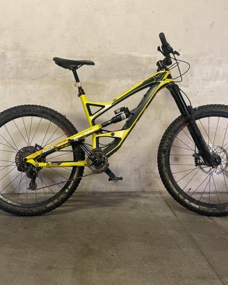 Yt industries Capra CF 2017