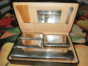 Set da viaggio vintage in pelle nuovo completo